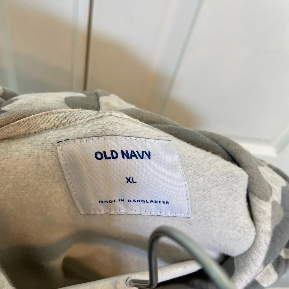 Old Navy Sweat Pullover Hoodie Camouflage - Picture 3 of 3